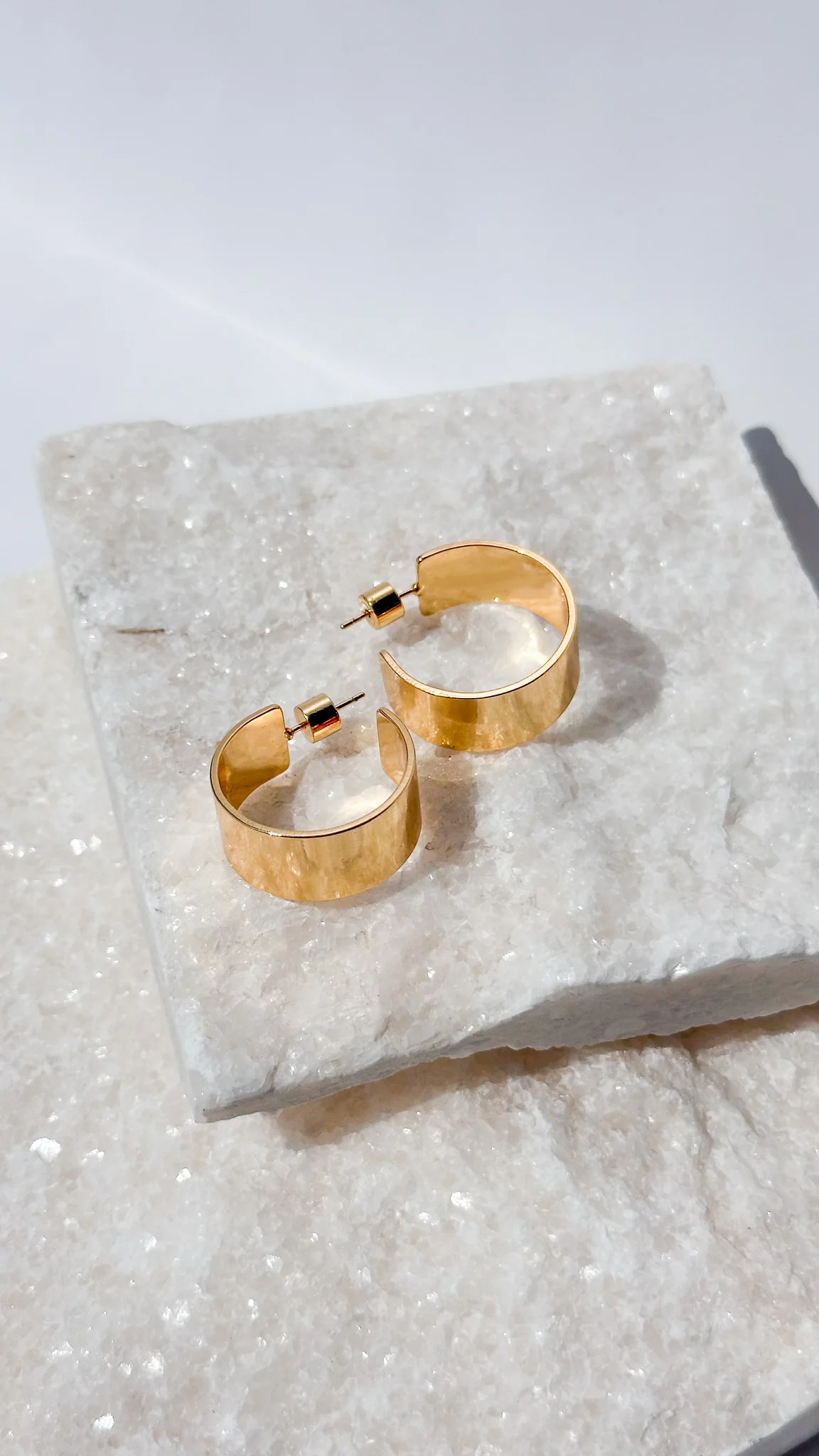 Aswan Earrings - Image 8