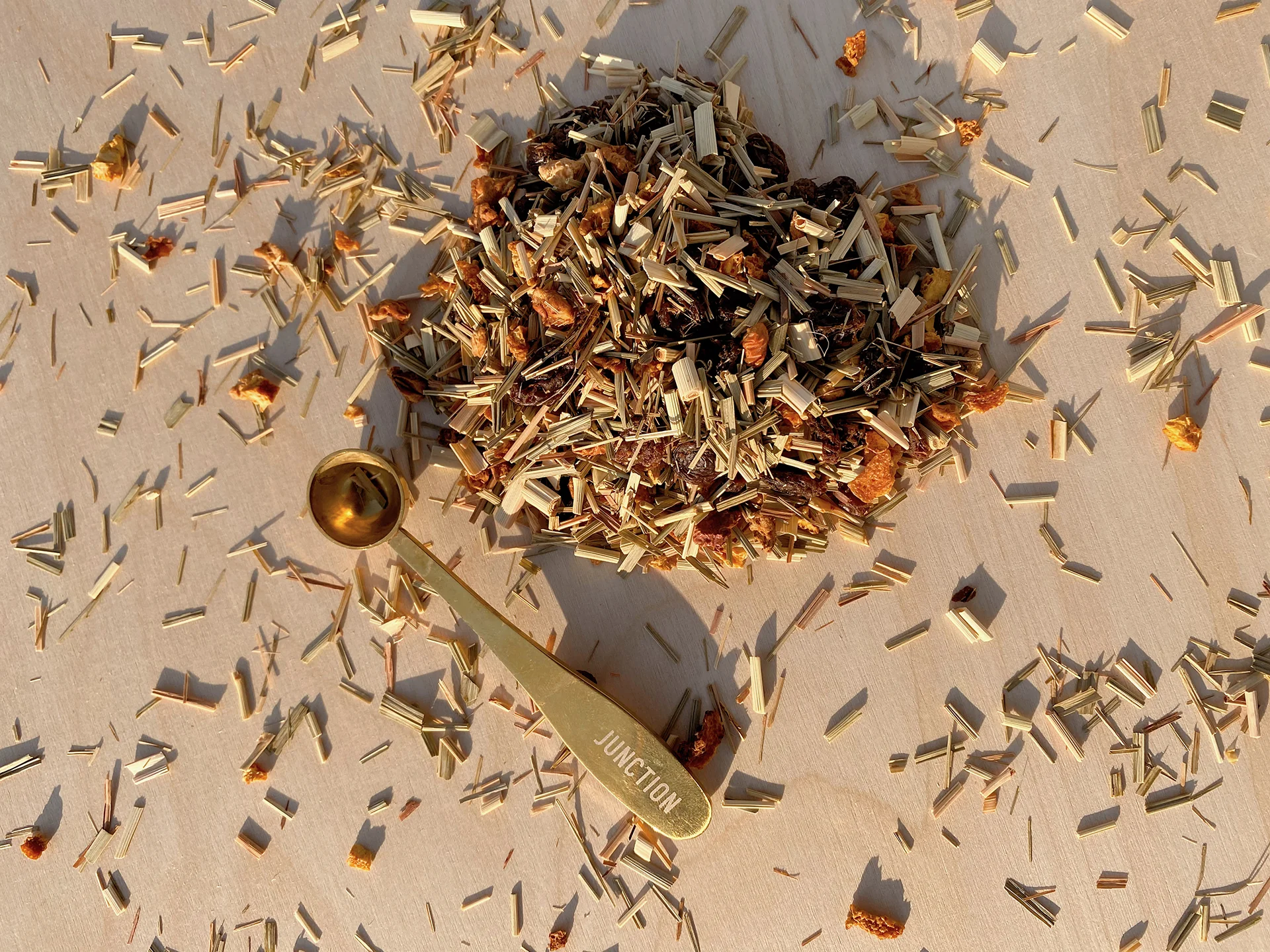 RELAX: Vanilla Lemongrass Tea - Image 3